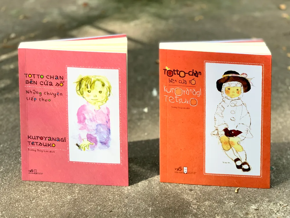 Sau 42 năm, tác phẩm "Totto-chan bên cửa sổ" có thêm phần hậu truyện Totto-chan ben cua so phan 1&2 (1).jpg