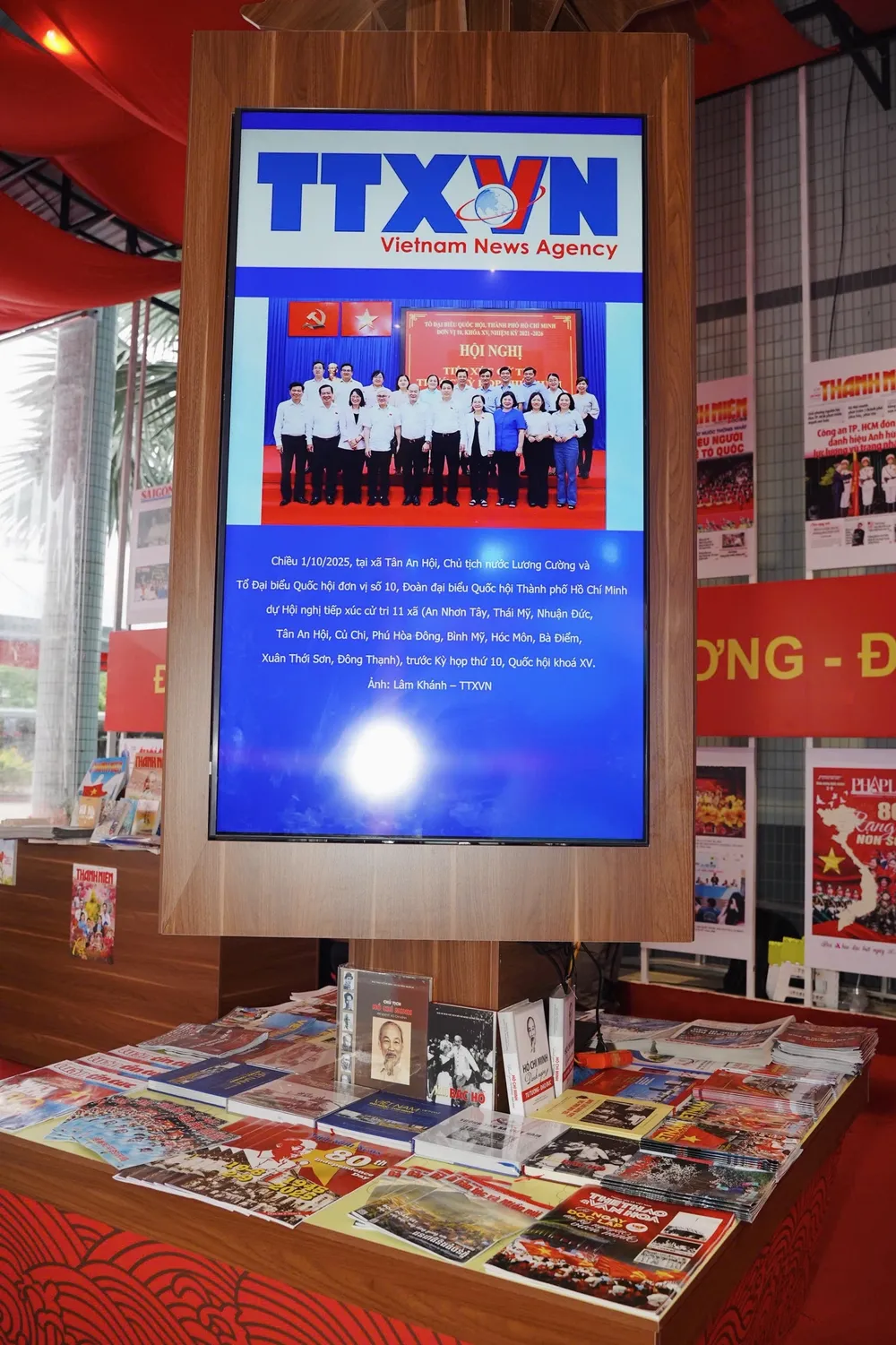 Không gian của Thông tấn xã Việt Nam tại triển lãm z7112544137101_71176b9eaba8d6c5c71ca07ac4a20e65.jpg