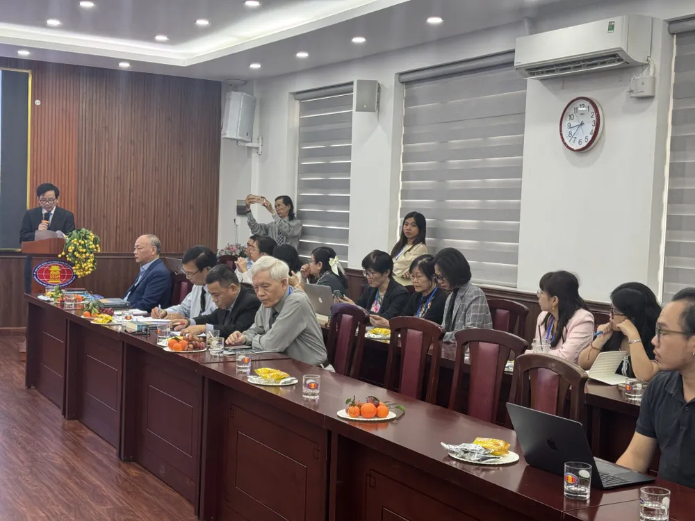 Các diễn giả tham dự Hội thảo (1).JPG