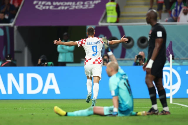 Canada thất bại trước kinh nghiệm của Kramaric và Croatia