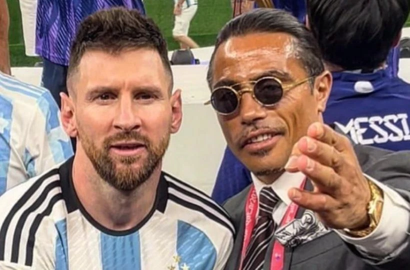 Messi được Salt Bae mời ăn bò