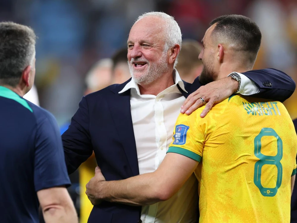 HLV kỳ cựu Graham Arnold được bình chọn xuất sắc nhất World Cup 2022