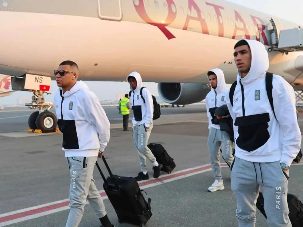 Mbappe và Hakimi tại Riyahd Mbappe và Hakimi tại Riyahd