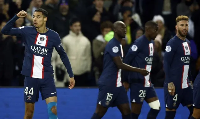 PSG chỉ còn Ekitike là tiền đạo dự bị PSG chỉ còn Ekitike là tiền đạo dự bị