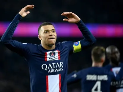 Mbappe - chân sút xuất sắc nhất lịch sử PSG
