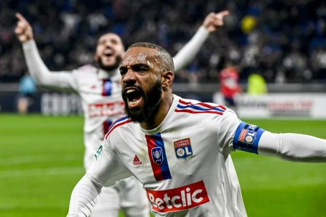 Lacazette có thể cùng Lyon chinh phục Cúp Quốc Gia?