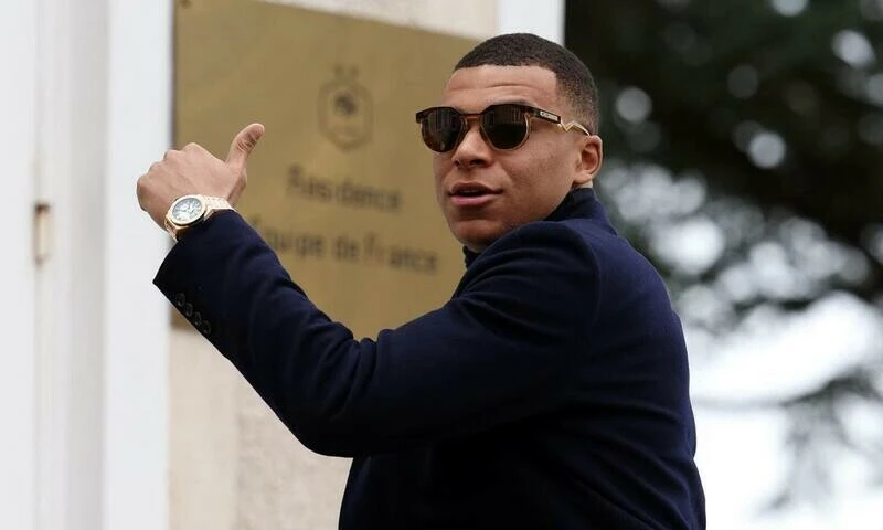 Kylian Mbappe rất bảnh