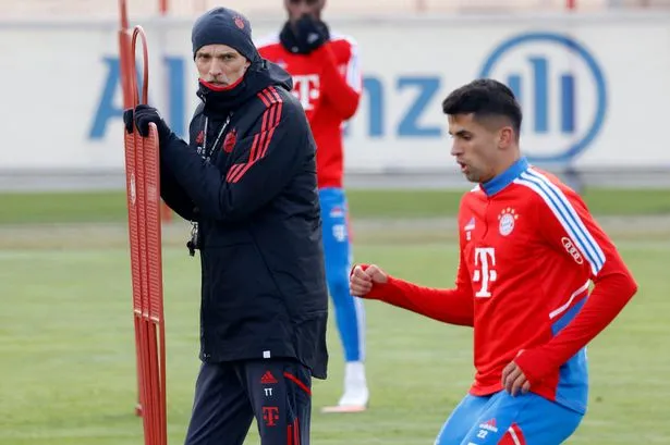 HLV Tuchel cũng không &quot;thấm&quot; nổi Cancelo