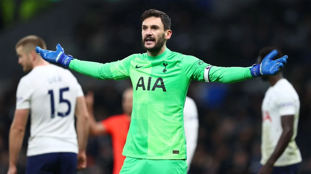 Lloris sa sút tại Tottenham