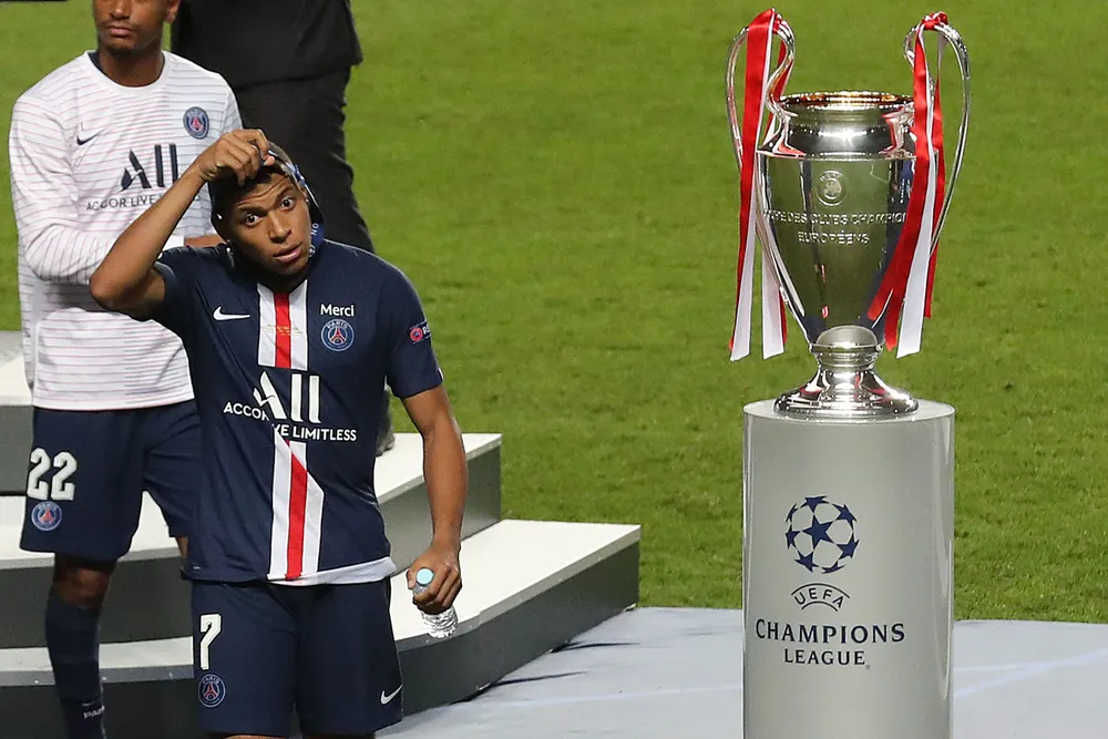 Mbappe và PSG vẫn &quot;vô duyên&quot; với Champions League