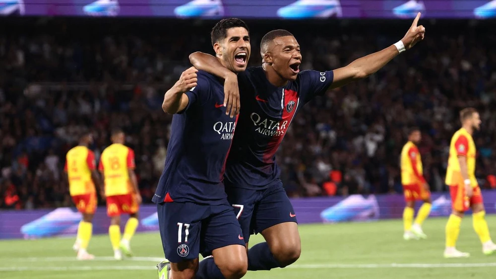 Mbappe và Asensio phá lưới Lens