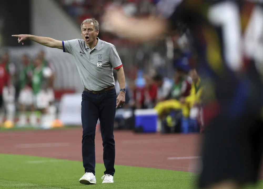 HLV Klinsmann chưa thắng trận nào cùng tuyển Hàn Quốc HLV Klinsmann chưa thắng trận nào cùng tuyển Hàn Quốc
