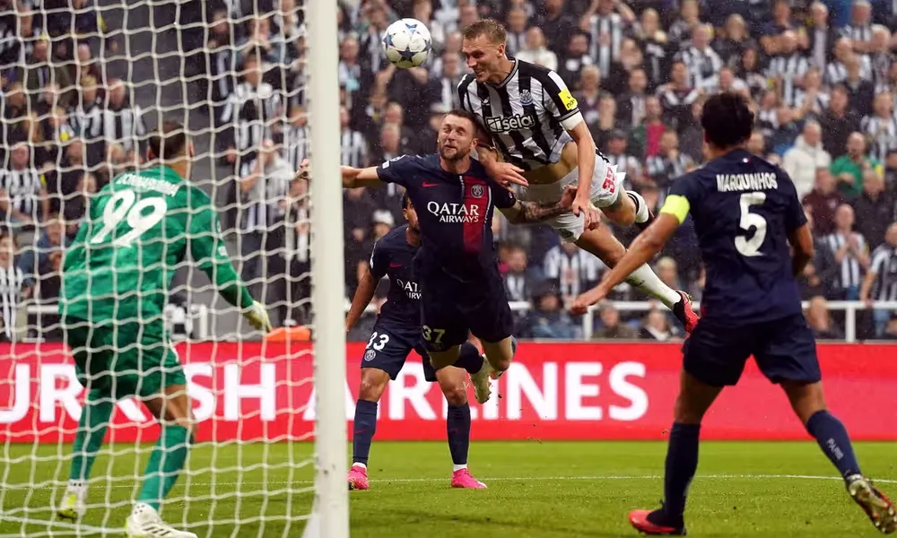 PSG quá "mong manh" trước Newcastle