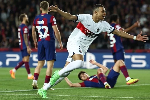 Mbappe - 'cơn ác mộng' mới của Barcelona?