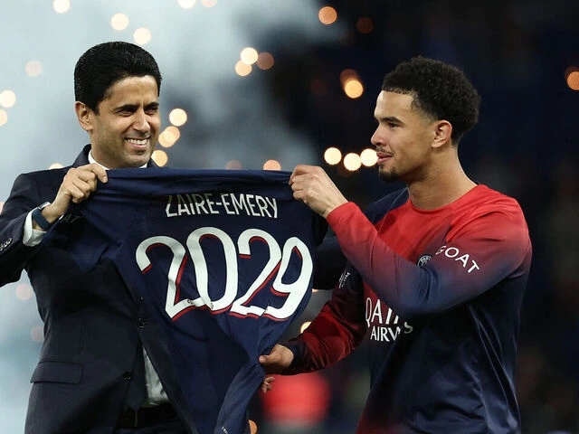 Paris Saint-Germain đã gia hạn hợp đồng thành công với Warren Zaire-Emery