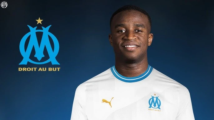 Tài năng người Đức Moukoko chuẩn bị gia nhập Marseille