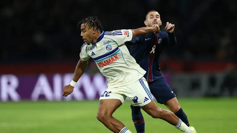 PSG suýt bị Strasbourg đánh bại ở trận hòa 3-3. Ảnh: REUTERS