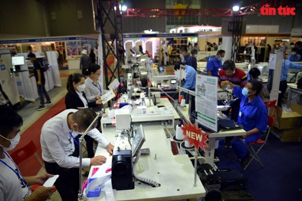Int'l textile & garment exhibition underway in HCMC ảnh 1 Int'l textile & garment exhibition underway in HCMC ảnh 1