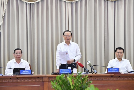 On April 1, the HCMC People's Committee organizes a meeting on the socio-economic situation in the first quarter and the tasks and solutions for the second quarter of 2023. (Photo: SGGP) On April 1, the HCMC People's Committee organizes a meeting on the socio-economic situation in the first quarter and the tasks and solutions for the second quarter of 2023. (Photo: SGGP)