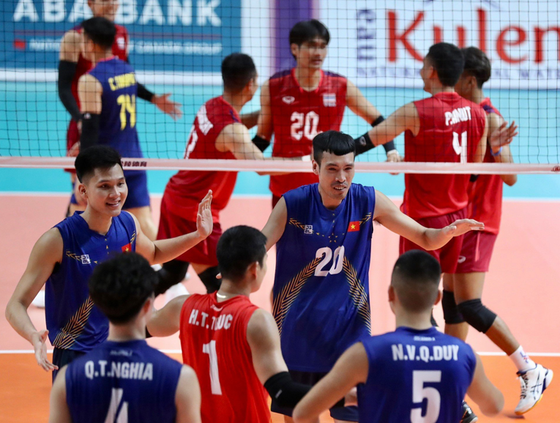 Middle hitter Cu Van Hoan (20) is absent from the AVC Challenge Cup 2023.