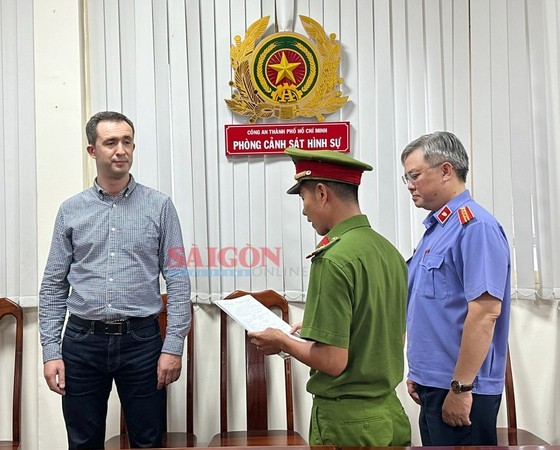 Police enforce the decision against the defendant Maksim Zubkov.