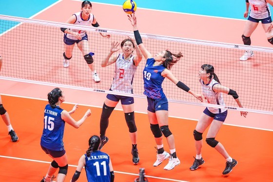 The Vietnamese women's volleyball team suffers a 1-3 defeat in the semifinals. (Photo: AVC) The Vietnamese women's volleyball team suffers a 1-3 defeat in the semifinals. (Photo: AVC)