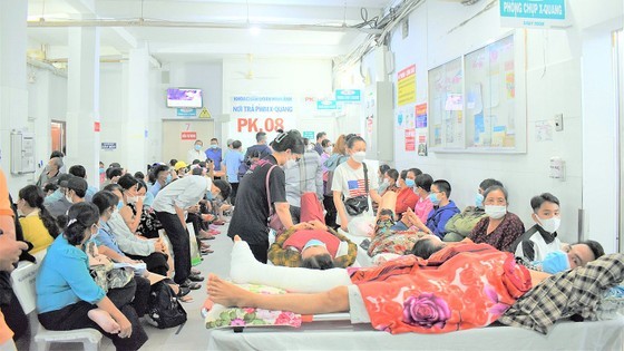 Cramped and confined space inside the Ho Chi Minh City Hospital for Traumatology and Orthopedics. Cramped and confined space inside the Ho Chi Minh City Hospital for Traumatology and Orthopedics.