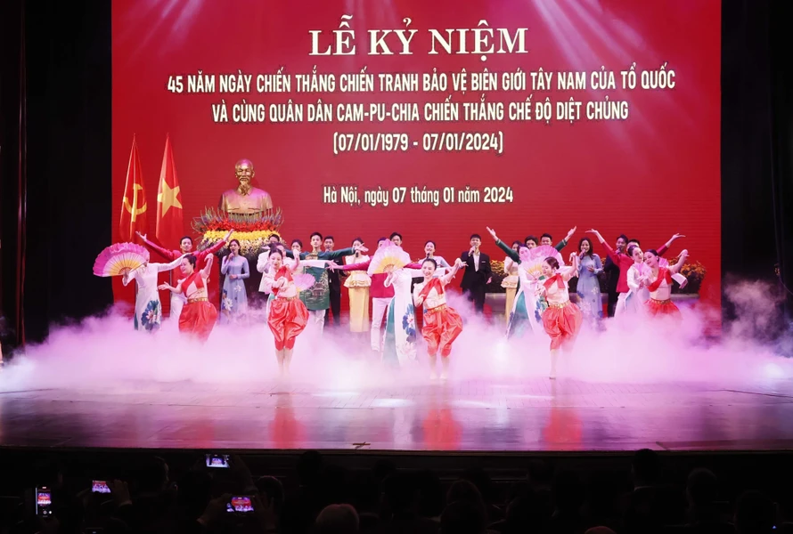 An art performance at the ceremony (Photo: VNA) vn-6659.png