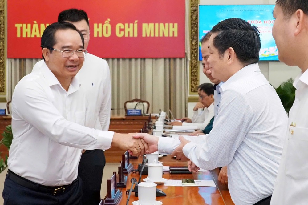 z6486614154518-83a68dc93a4924b27cf377b2347b3eb9-5022-827.jpg.jfif