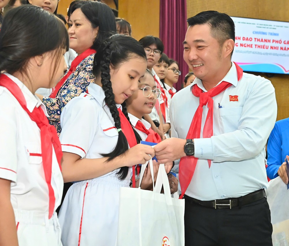 z6654311683623-b656d81ec936cbaa7b1887459a20085f-1207-6853.jpg.jfif