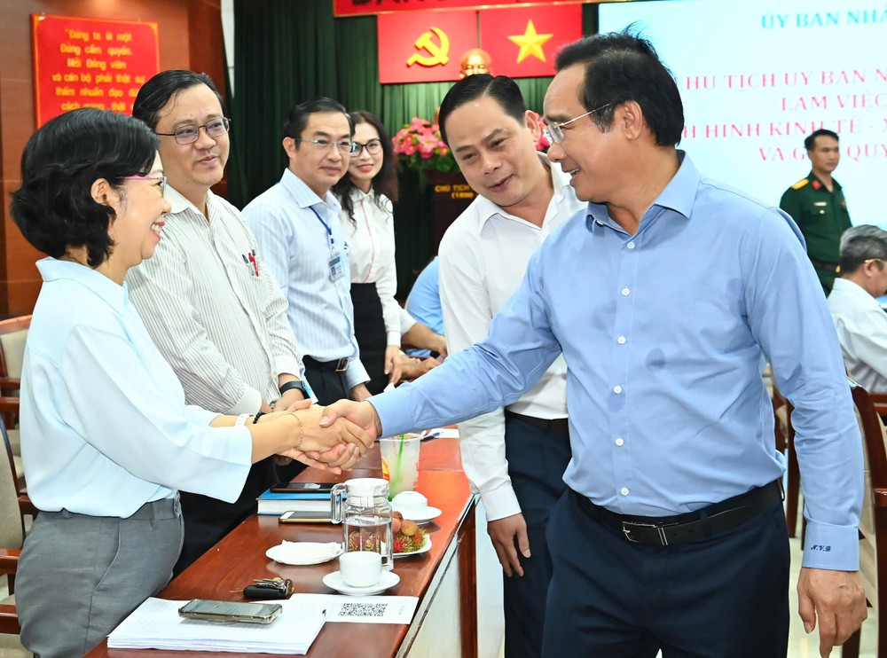 fa78175de772532c0a63-480-6889.jpg.jfif