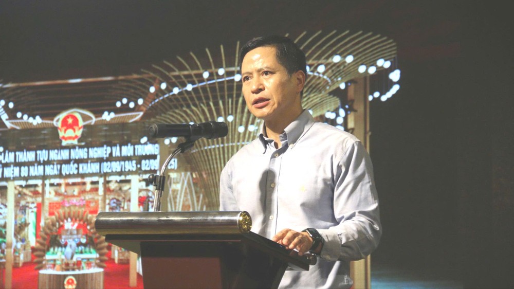 Mr. Nguyen Minh Tien, Director of the Vietnam Agricultural Trade Promotion Center img-1421-564-2846.jpeg.jpg