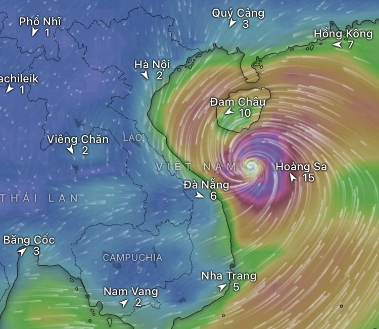 Location of the storm’s center at 8 a.m., according to the ECMWF forecast model (Europe) img-1543-241-935.jpeg.jpg