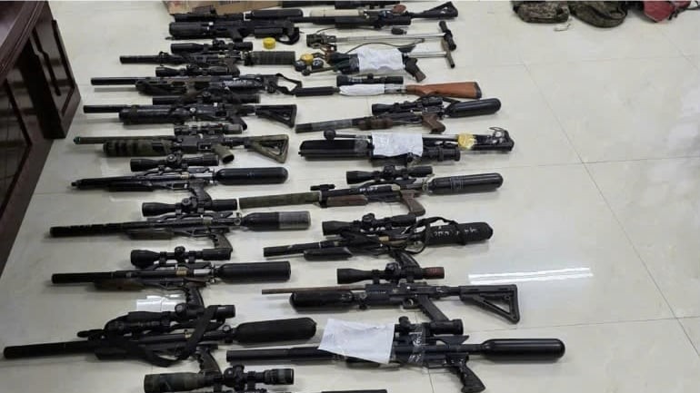 Exhibits seized in the case 072636z7011141277651-0d6dc41c70d877d36-1757849582506-0726-182-4768.jpg.jpg