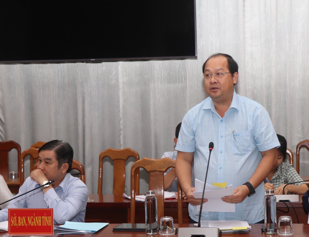 Mr. Nguyen Phuong Bac, Director of the Ca Mau Department of Science and Technology, announces plans for international cooperation to sequence the genome of Ca Mau’s crabs. ban-sao-3-4660-2866.jpg.jpg