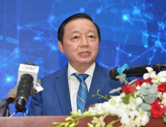 Deputy Prime Minister Tran Hong Ha is delivering his speech in the event (Photo: SGGP)