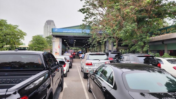 Congestion might happen at registration centers