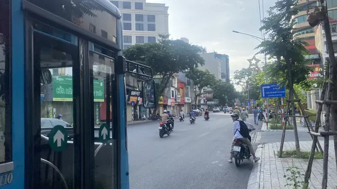 Kim Ma Street in Hanoi in the morning of July 24 37e.jpg