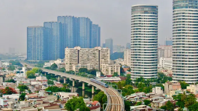 Metro Line No. 1 (Ben Thanh – Suoi Tien) – one of HCMC’s key projects for urban infrastructure development (Photo: SGGP) 34.jpg
