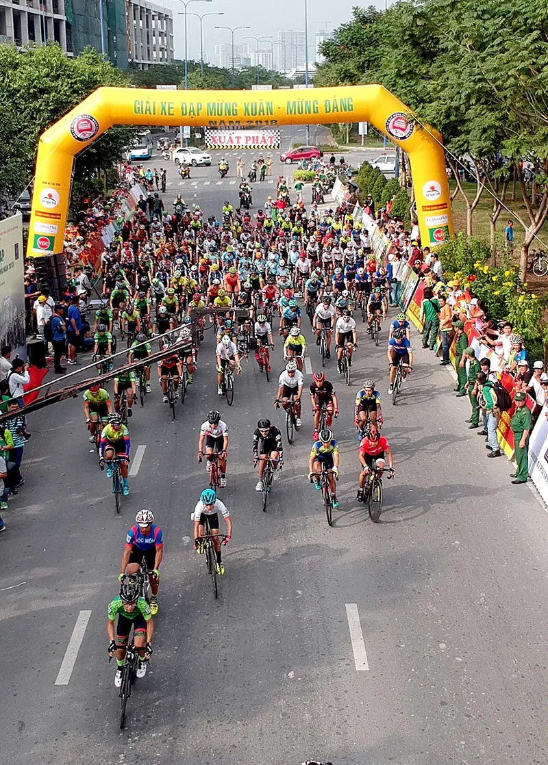 Giải xe đạp Mừng Đảng - Mừng Xuân 2018 ảnh 2