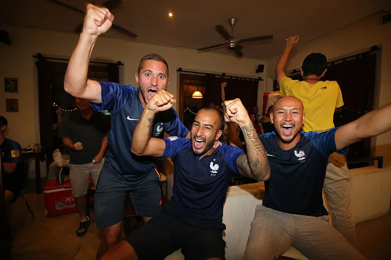 Lãnh sự Pháp tại TPHCM cuồng nhiệt với World Cup 2018 ảnh 2 Lãnh sự Pháp tại TPHCM cuồng nhiệt với World Cup 2018 ảnh 2