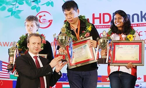 Siêu Đại kiện tướng Wang Hao đăng quang giải cờ Vua quốc tế 2019. Ảnh: Nhật Anh 