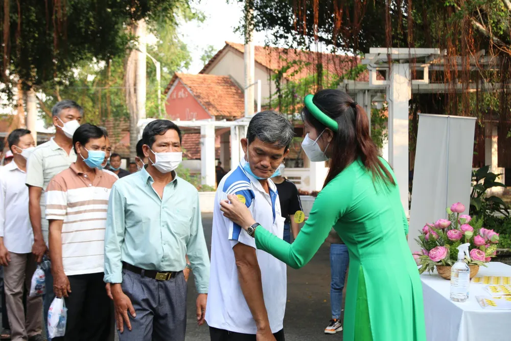 Hội thảo Chuỗi liên kết sản xuất lúa gạo bền vững – Cánh đồng hạnh phúc ảnh 1