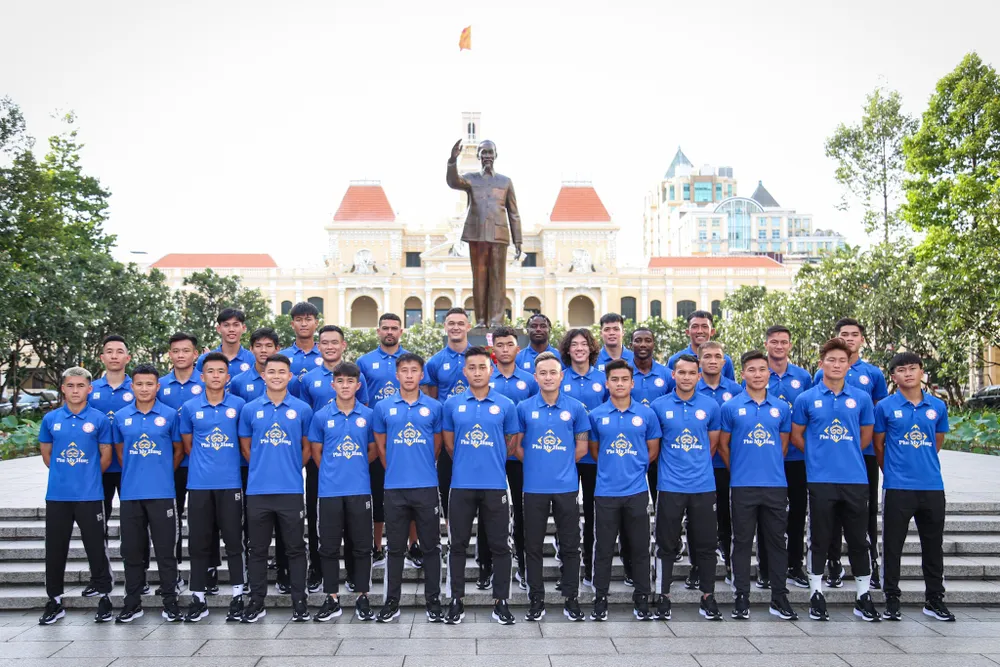 CLB Bóng đá TP.HCM xuất quân tham dự mùa giải V-League 2023 - 2024. Ảnh: Quỳnh Mai