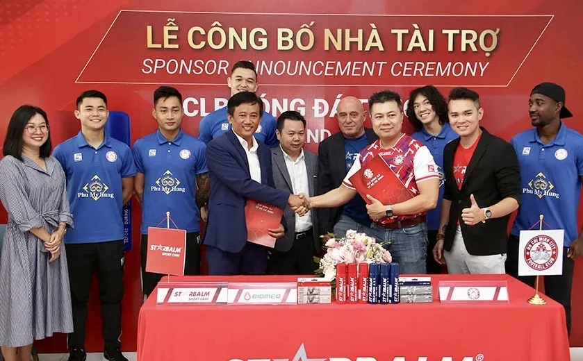 STARBALM đồng hành cùng CLB Thành Phố Hồ Chí Minh trong mùa bóng 2023 -2024. Ảnh: Quỳnh Mai
