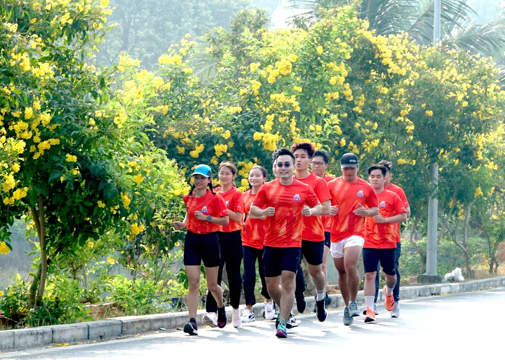 Giải half-marathon “Tự hào Tổ quốc tôi” 2024 - Chào đón những bước chân về miền lịch sử. Ảnh: Quỳnh Mai