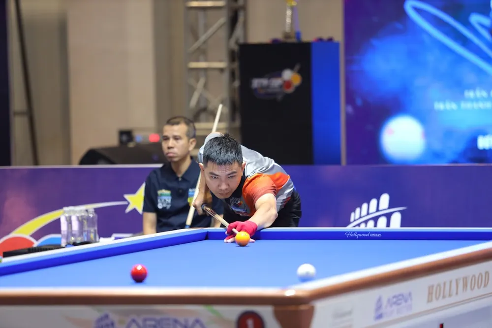 Cơ thủ Mai Tân Huyên gây chấn động khi vào bán kết Giải Billiards Carom 3 băng quốc tế – SCTV Cup 2025. Mai Tân Huyên (1).JPG