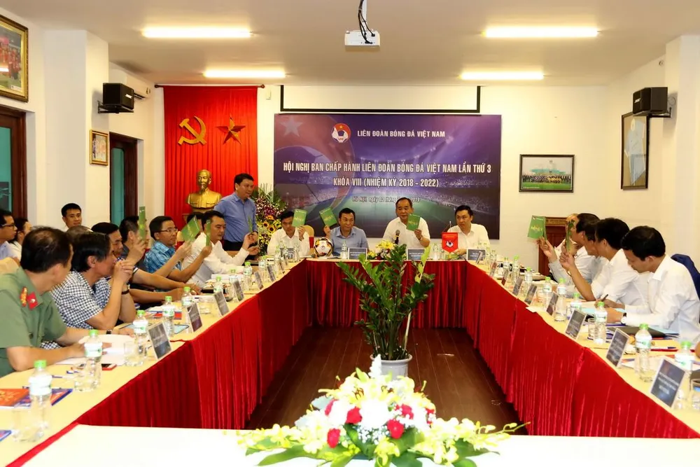 Phó chủ tịch Trần Quốc Tuấn tạm thay ông Cấn Văn Nghĩa ảnh 1