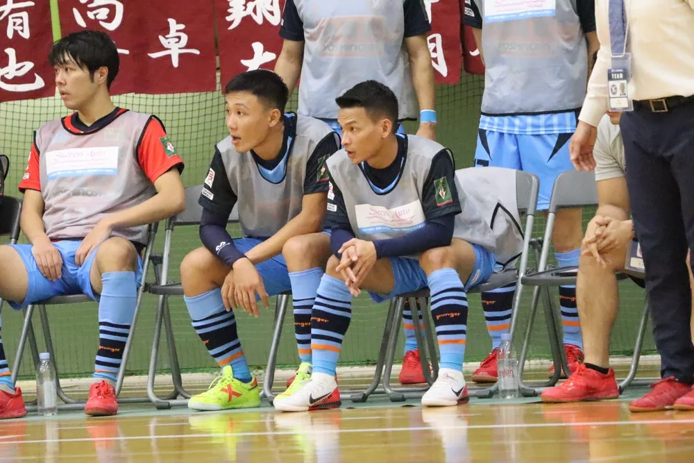 Thái Huy và Minh Trí khởi đầu ấn tượng tại YSCC Yokohama FC ảnh 1