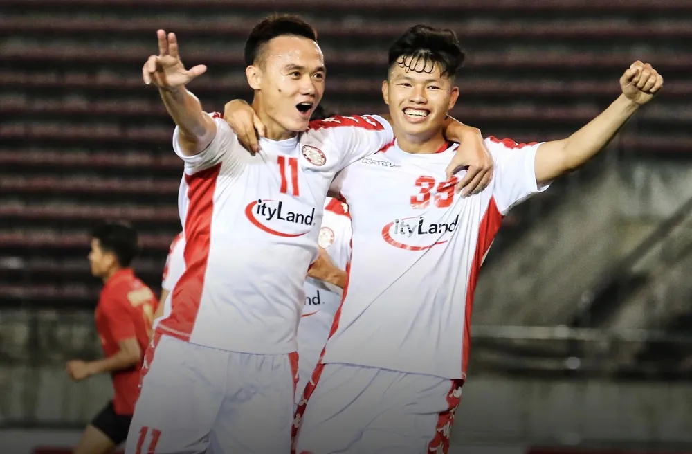 Xuân Nam đang tỏa sáng trong đội hình CLB TPHCM. Ảnh: HCMCFC